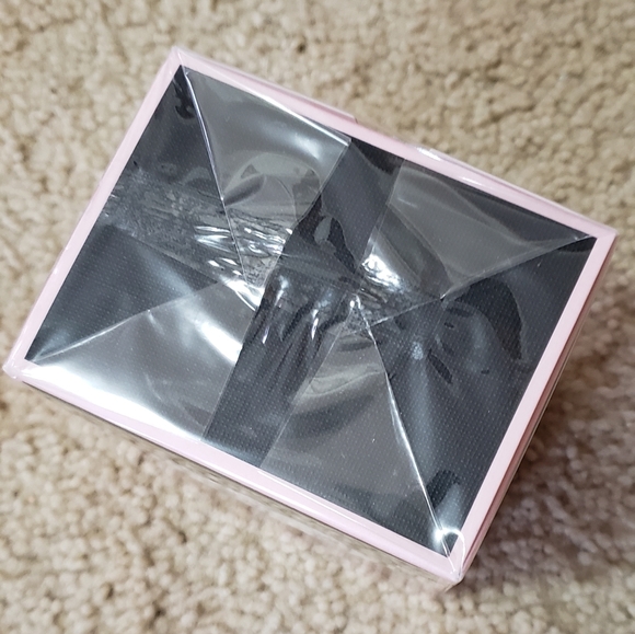 Victoria's secret sexy little things perfume - Picture 2 of 4